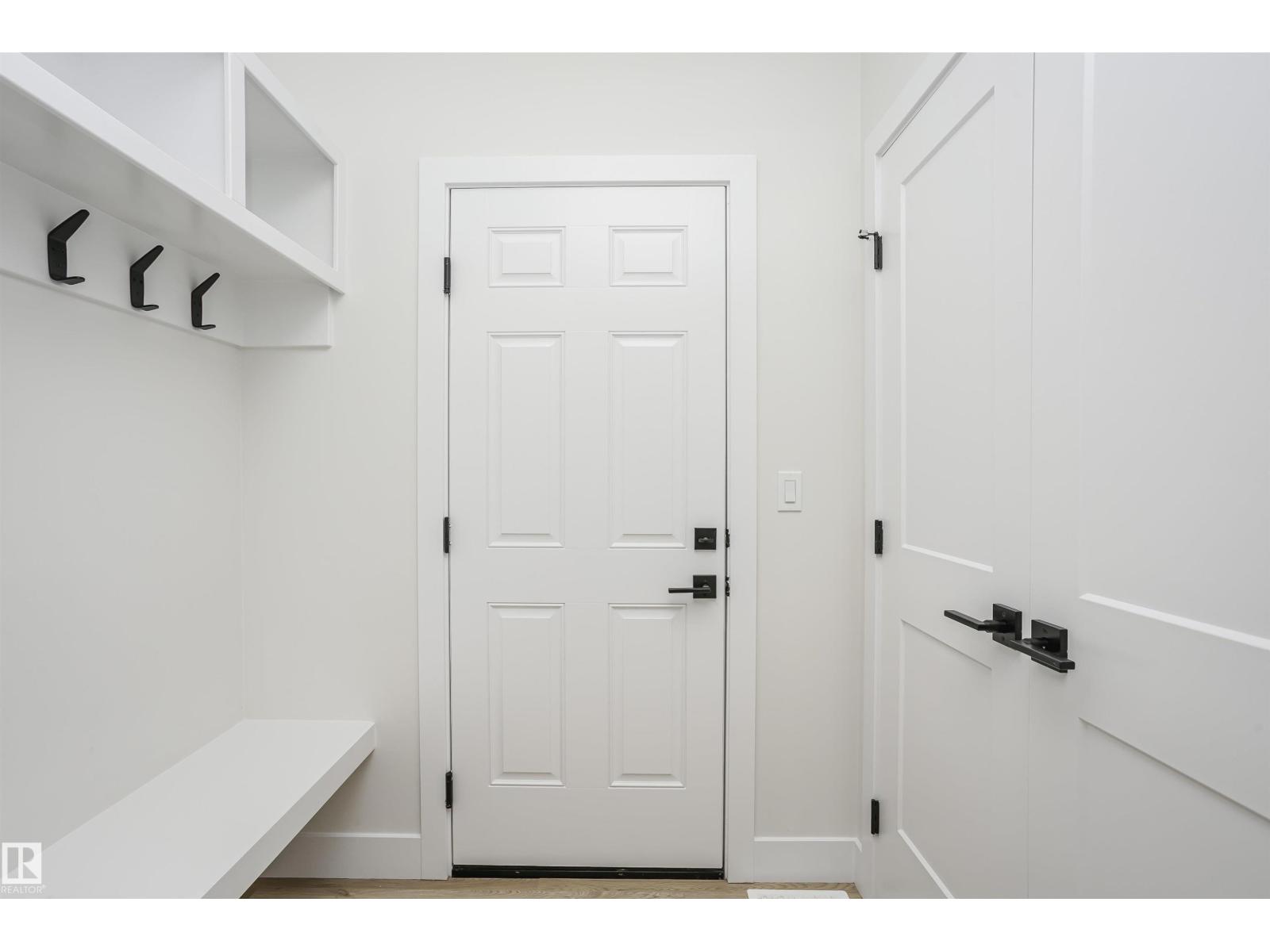 6302 Dansereau Cr Property Photo 4
