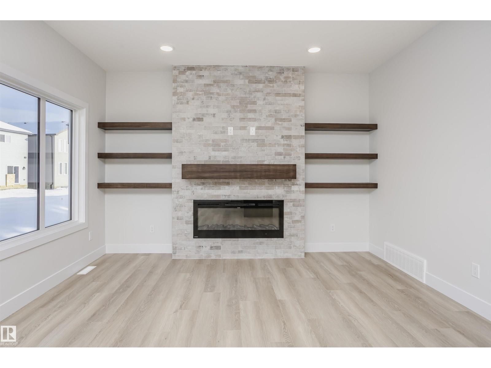 6302 Dansereau Cr Property Photo 7