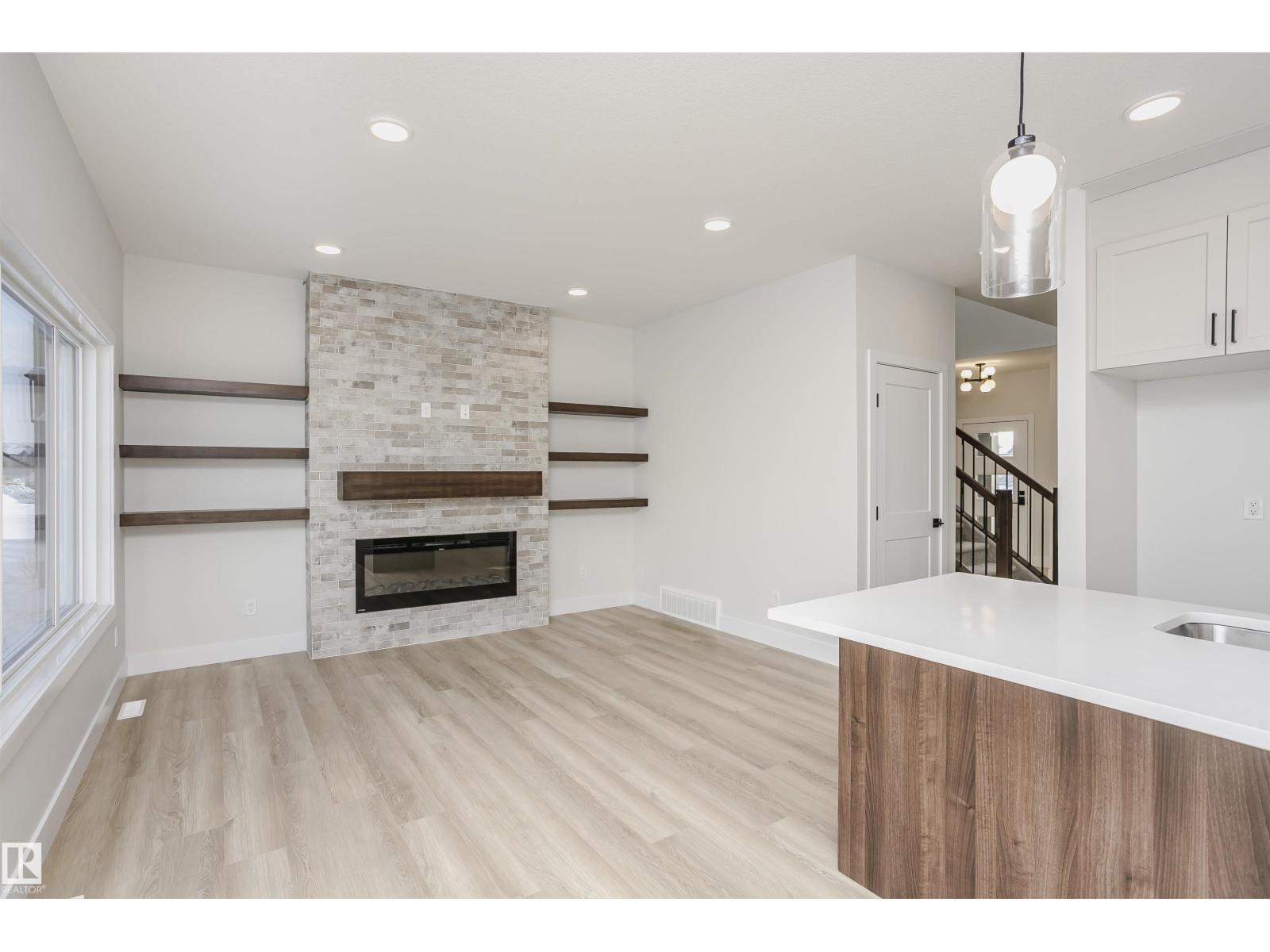 6302 Dansereau Cr Property Photo 8