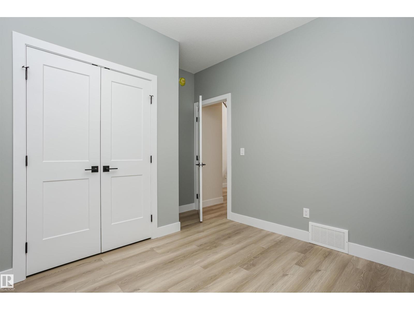 6302 Dansereau Cr Property Photo 24
