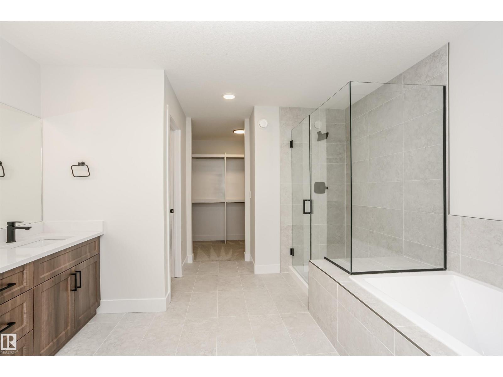 6302 Dansereau Cr Property Photo 42