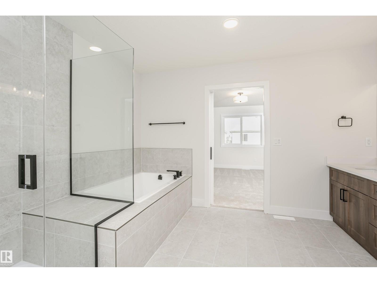 6302 Dansereau Cr Property Photo 44