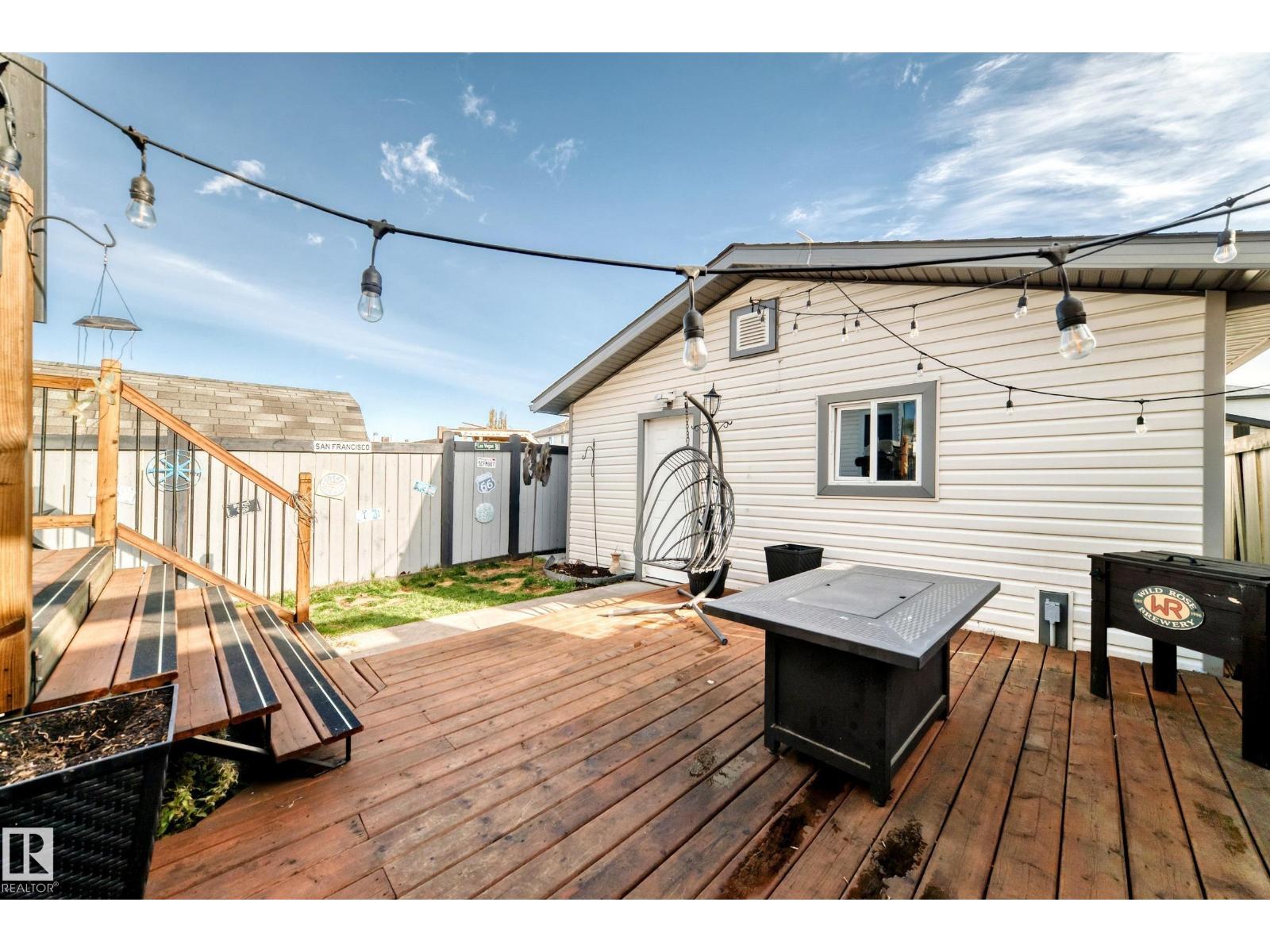 539 Songhurst Wy Property Photo 39