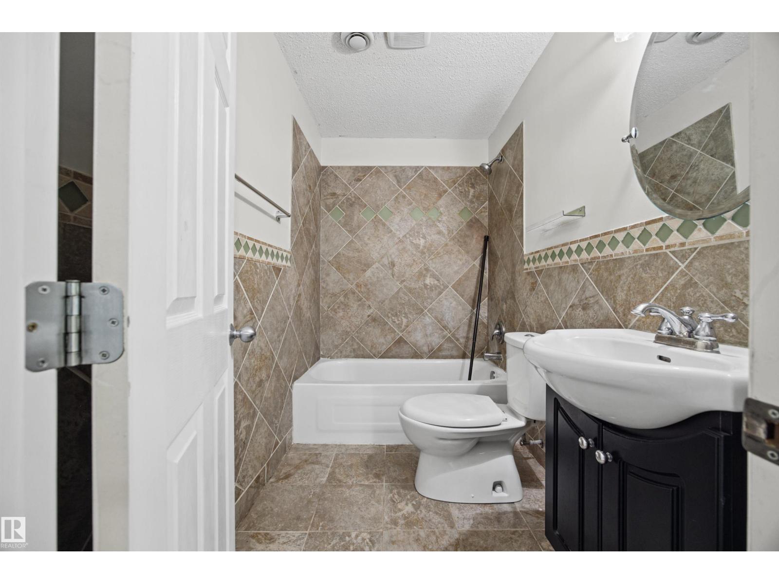 4618 Turner Square Sq Nw Property Photo 24