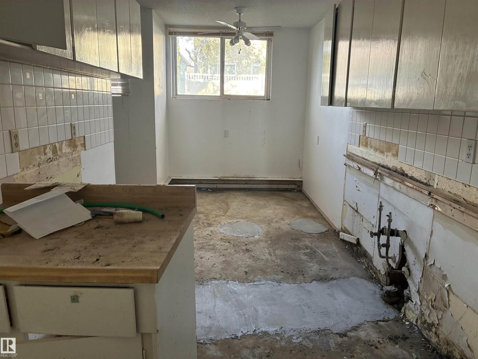 #16 5631 105 St Nw Property Photo 3