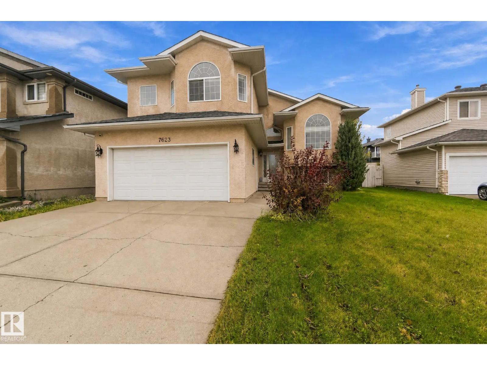 7623 166 AV NW Property Photo 1