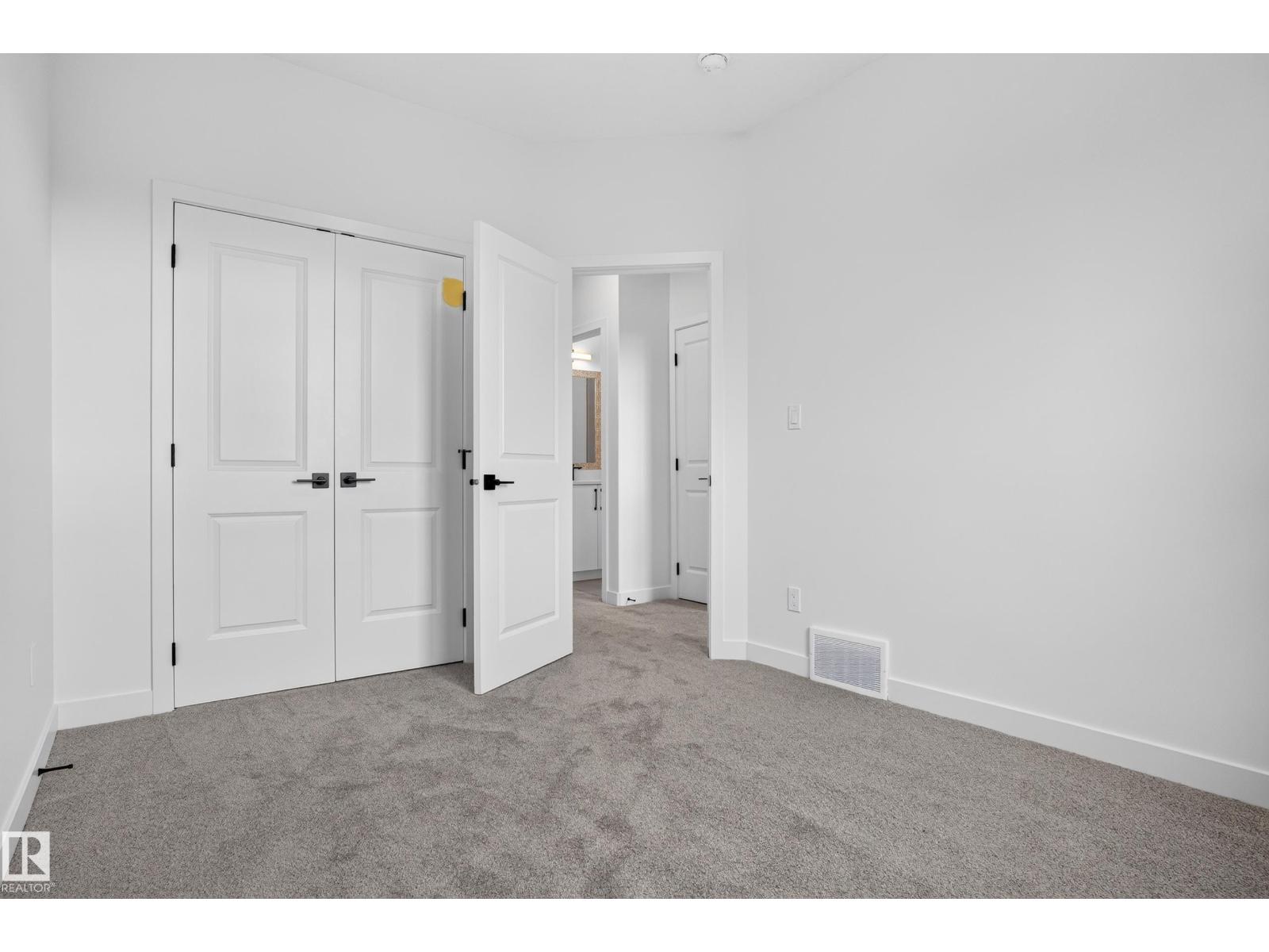 113 Westwind Dr Property Photo 47