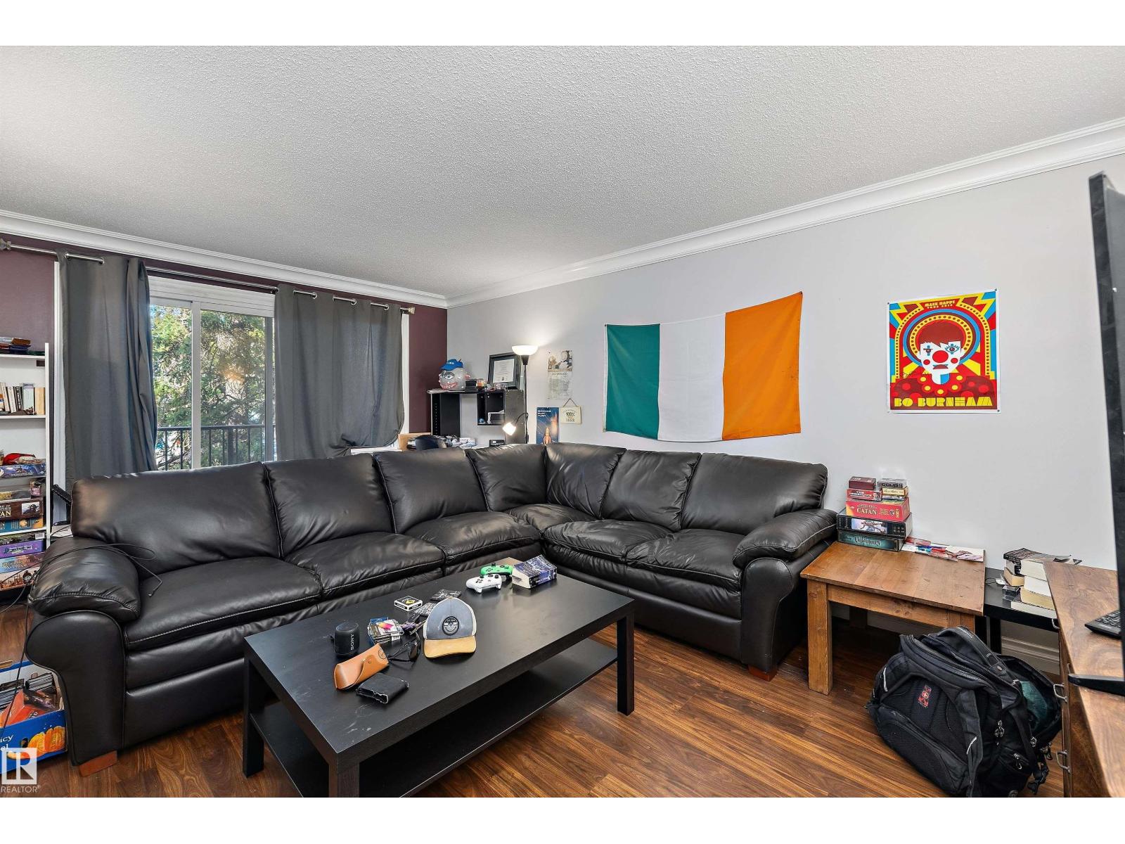 #303 10735 81 Av Nw Property Photo 4