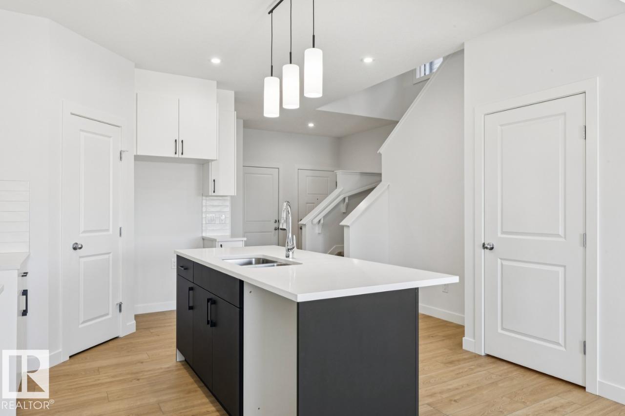 130 Lemon CL Property Photo 1