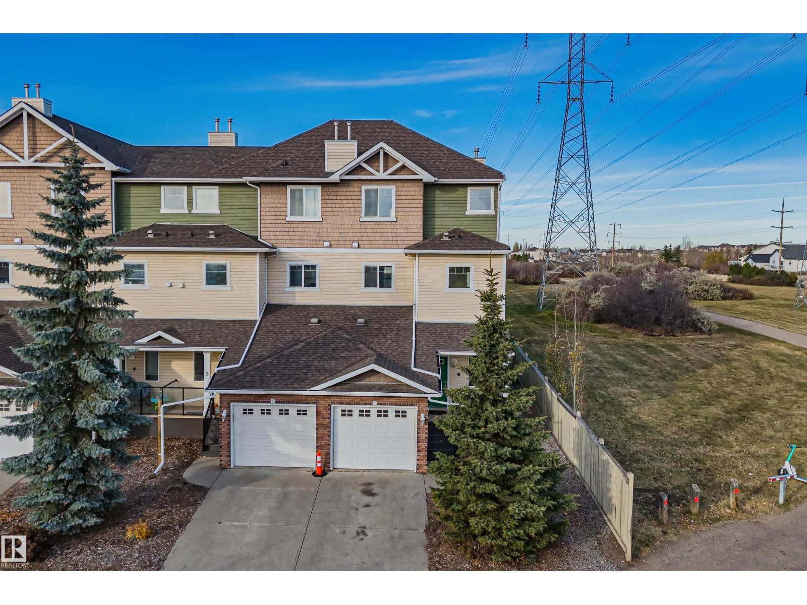 #1 3010 33 Av Nw Nw Property Photo 1