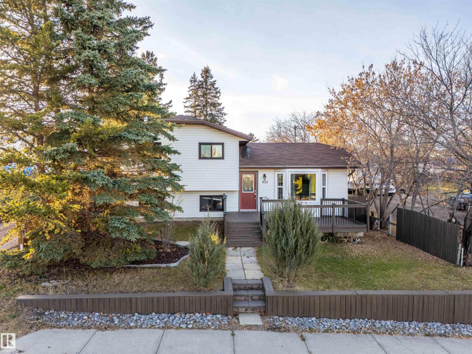 625 12 ST Property Photo 1