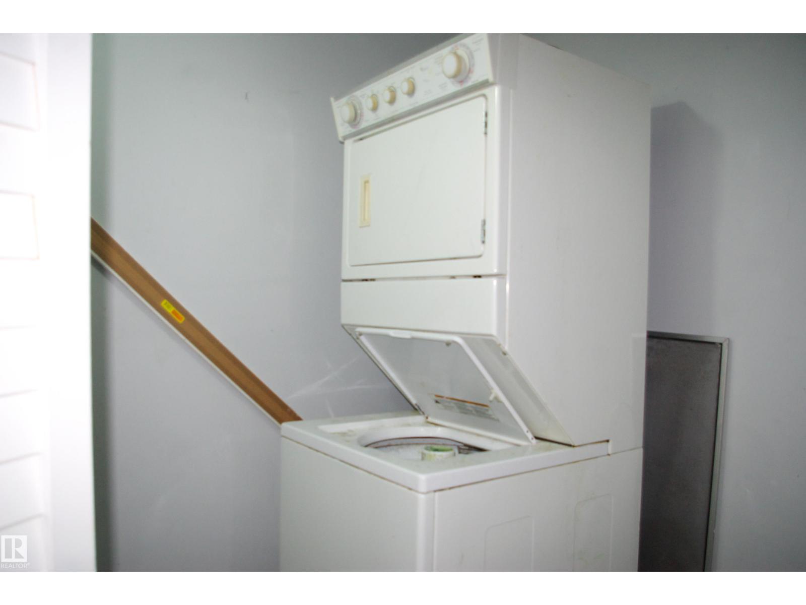 #502 10105 109 St Nw Property Photo 15