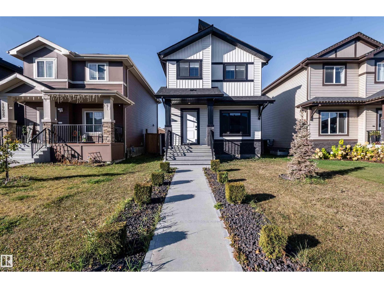 10624 98 ST Property Photo 1