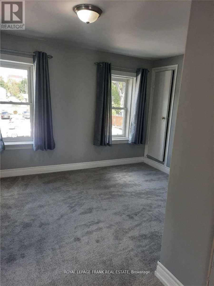 79 Colborne Street W Property Photo 6