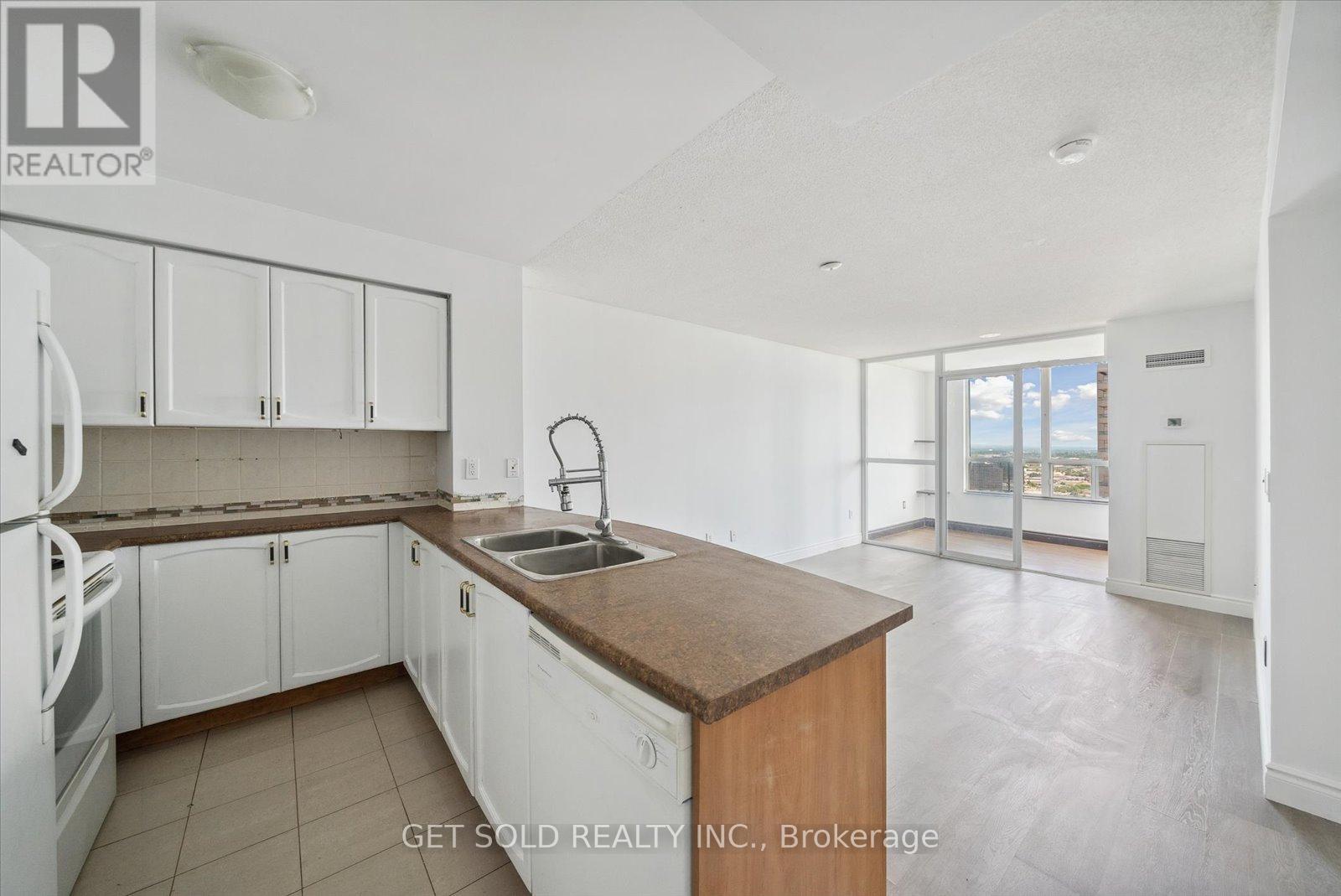 2903 - 50 Brian Harrison Way Property Photo 7
