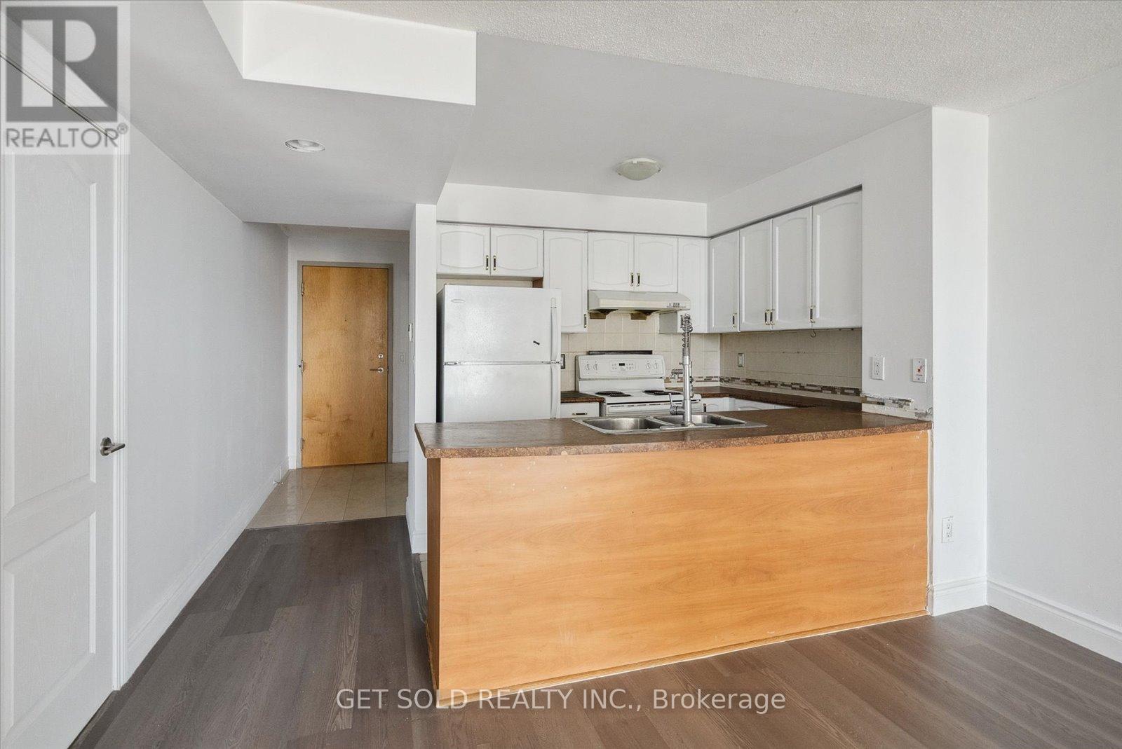 2903 - 50 Brian Harrison Way Property Photo 8