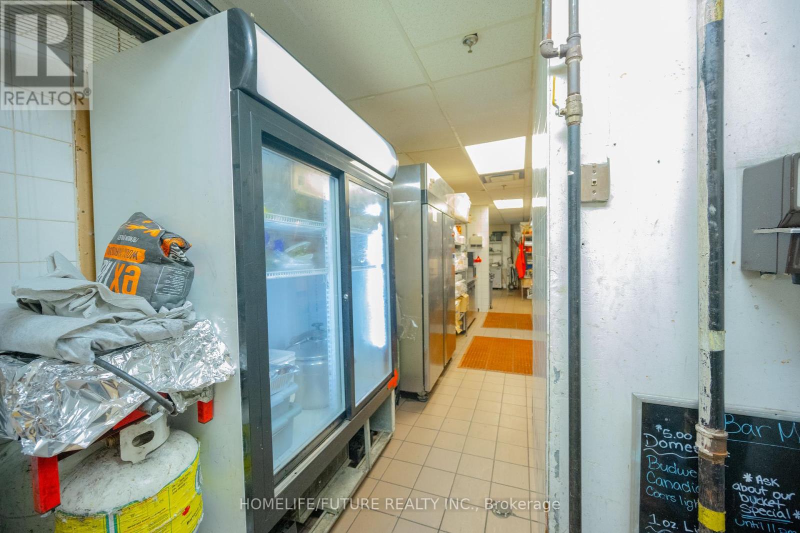 202/203 - 880 Ellesmere Road Property Photo 12