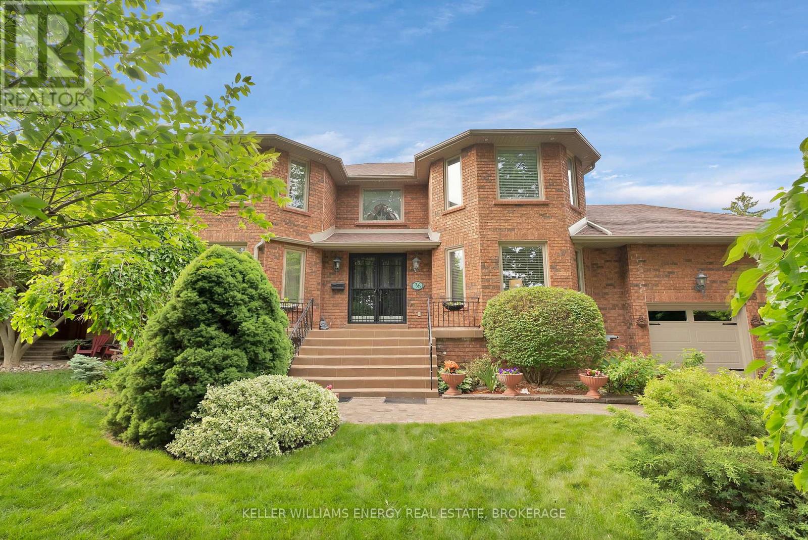 36 Evenwood Avenue Property Photo 2