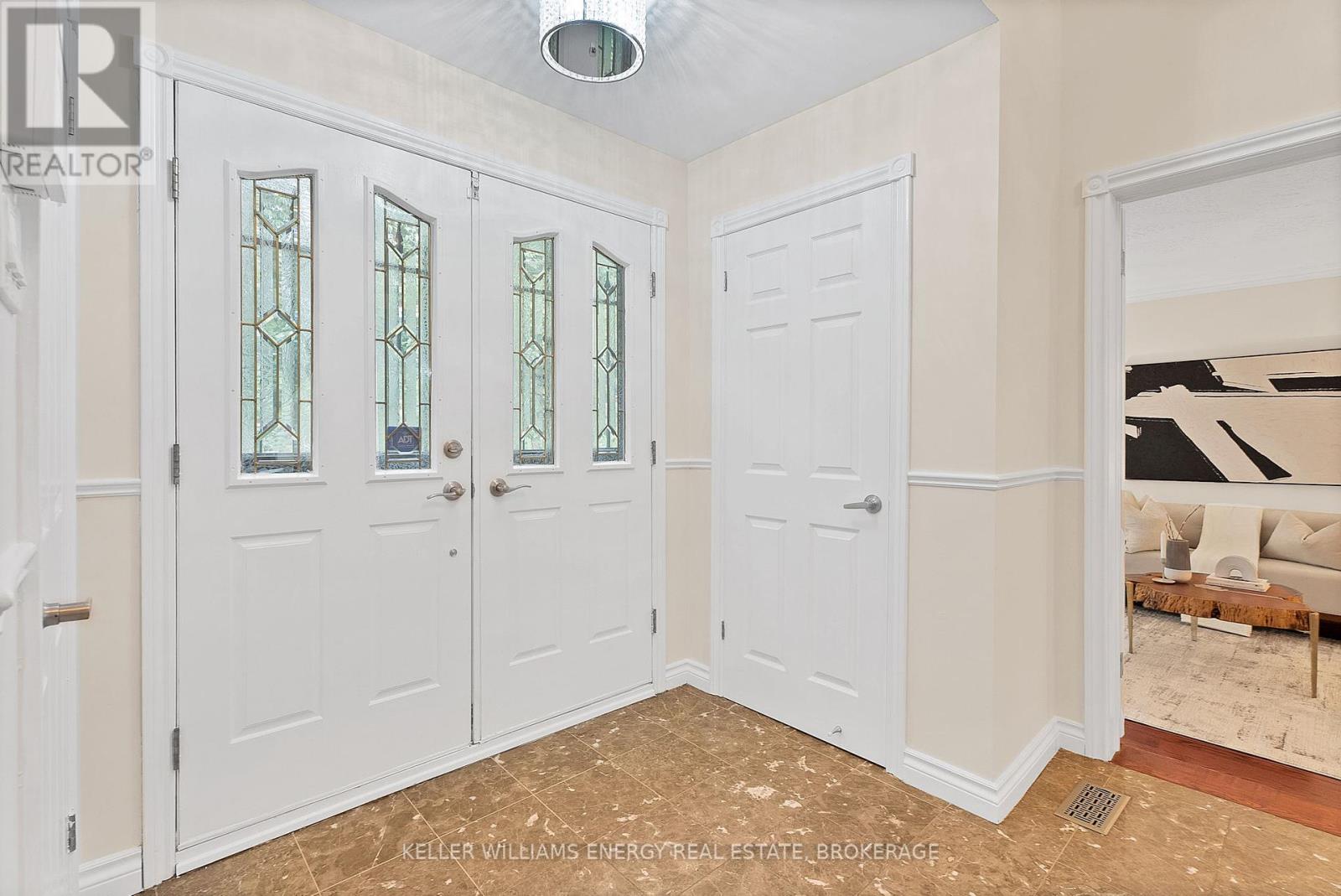36 Evenwood Avenue Property Photo 4