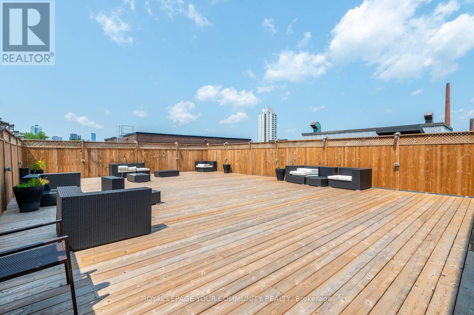 151 - 1159 Dundas Street E Property Photo 15