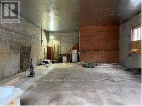 3120 Taunton Road Property Photo 5