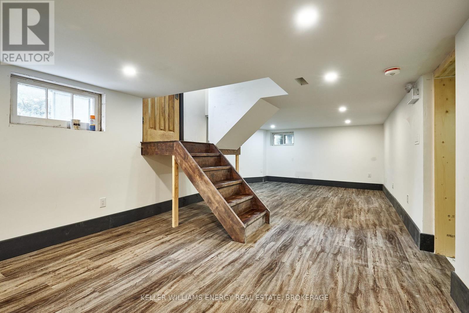 24 Baldwin Street Property Photo 24