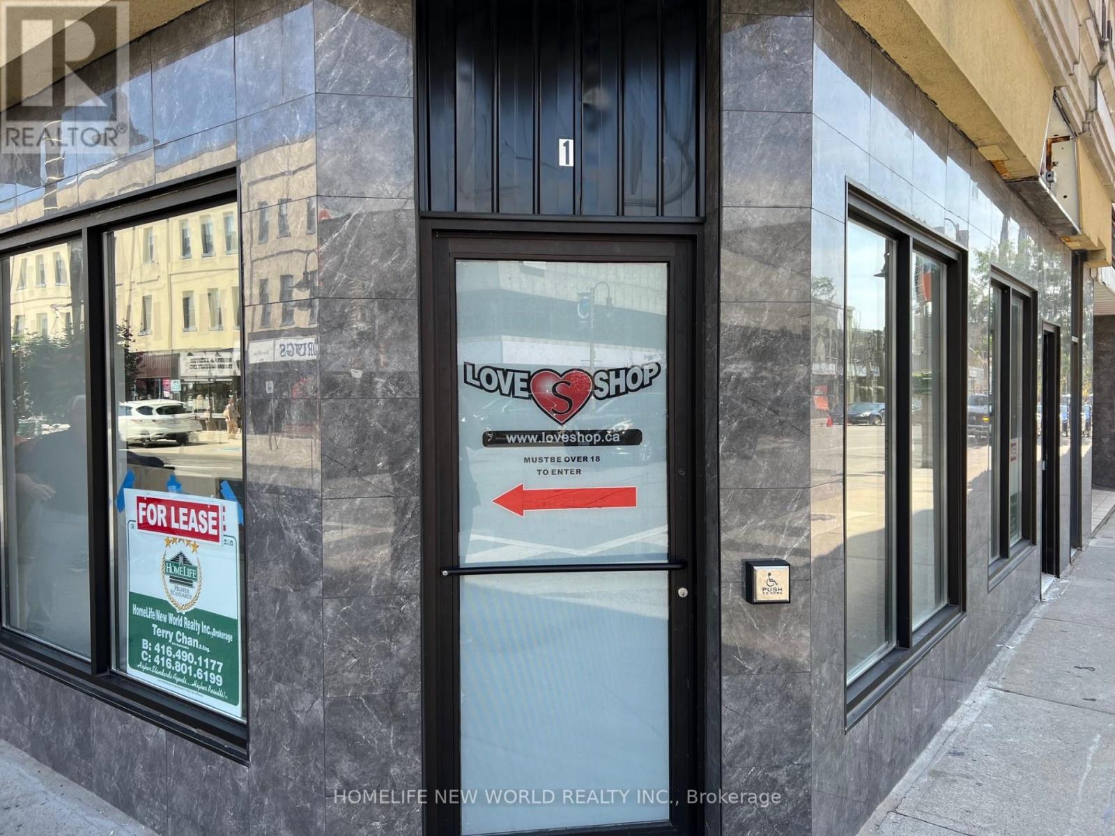 1 Simcoe Street S Property Photo 3