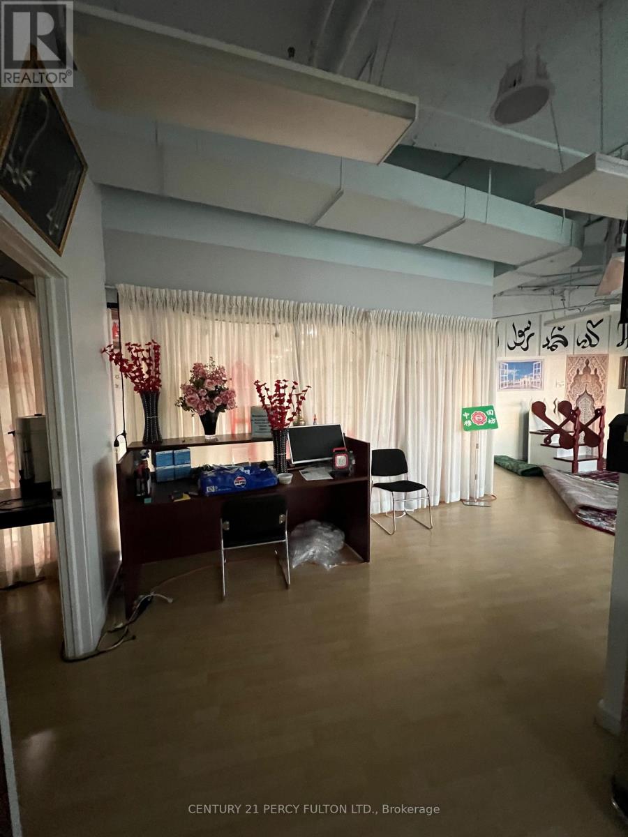 367a&b - 4438 Sheppard Avenue E Property Photo 11