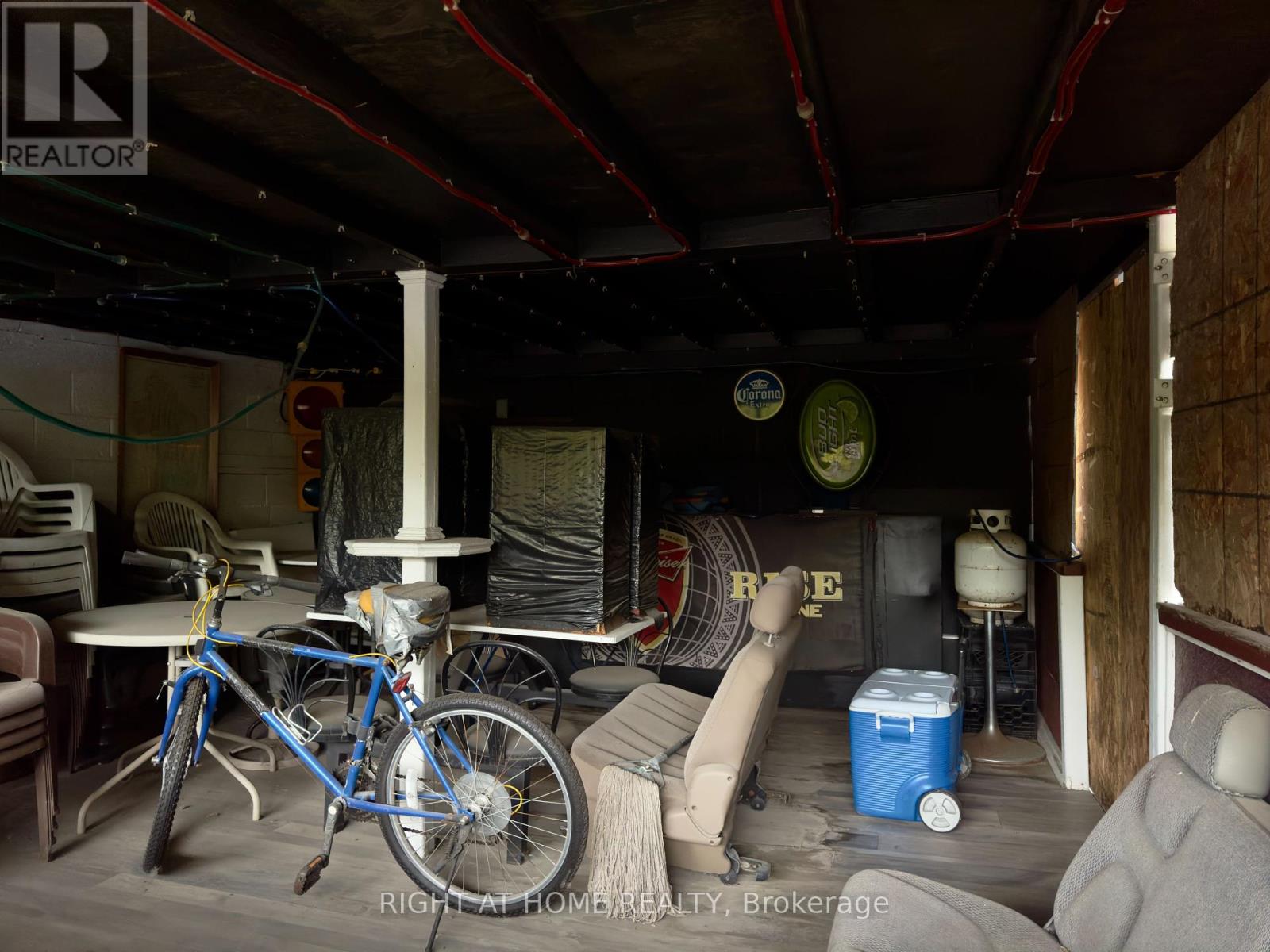 B2 - 76 Sherry Road Property Photo 8