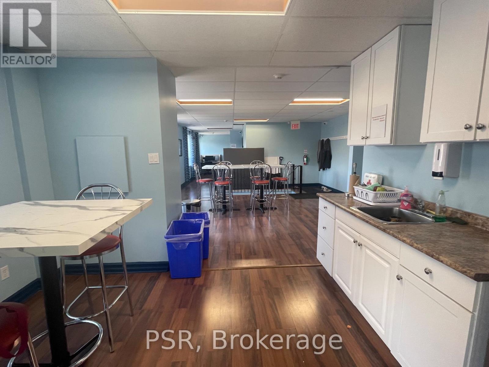 2nd Flr - 2152 Danforth Avenue Property Photo 12