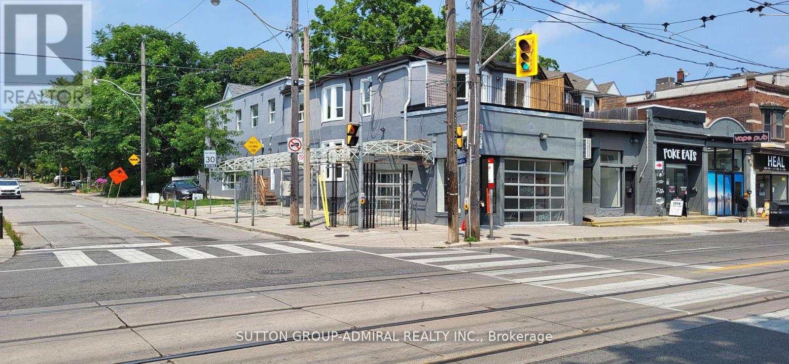 1930 Queen Street E Property Photo 22