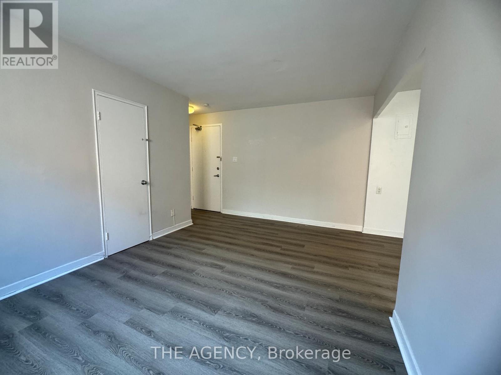 203 - 852 Broadview Avenue Property Photo 1