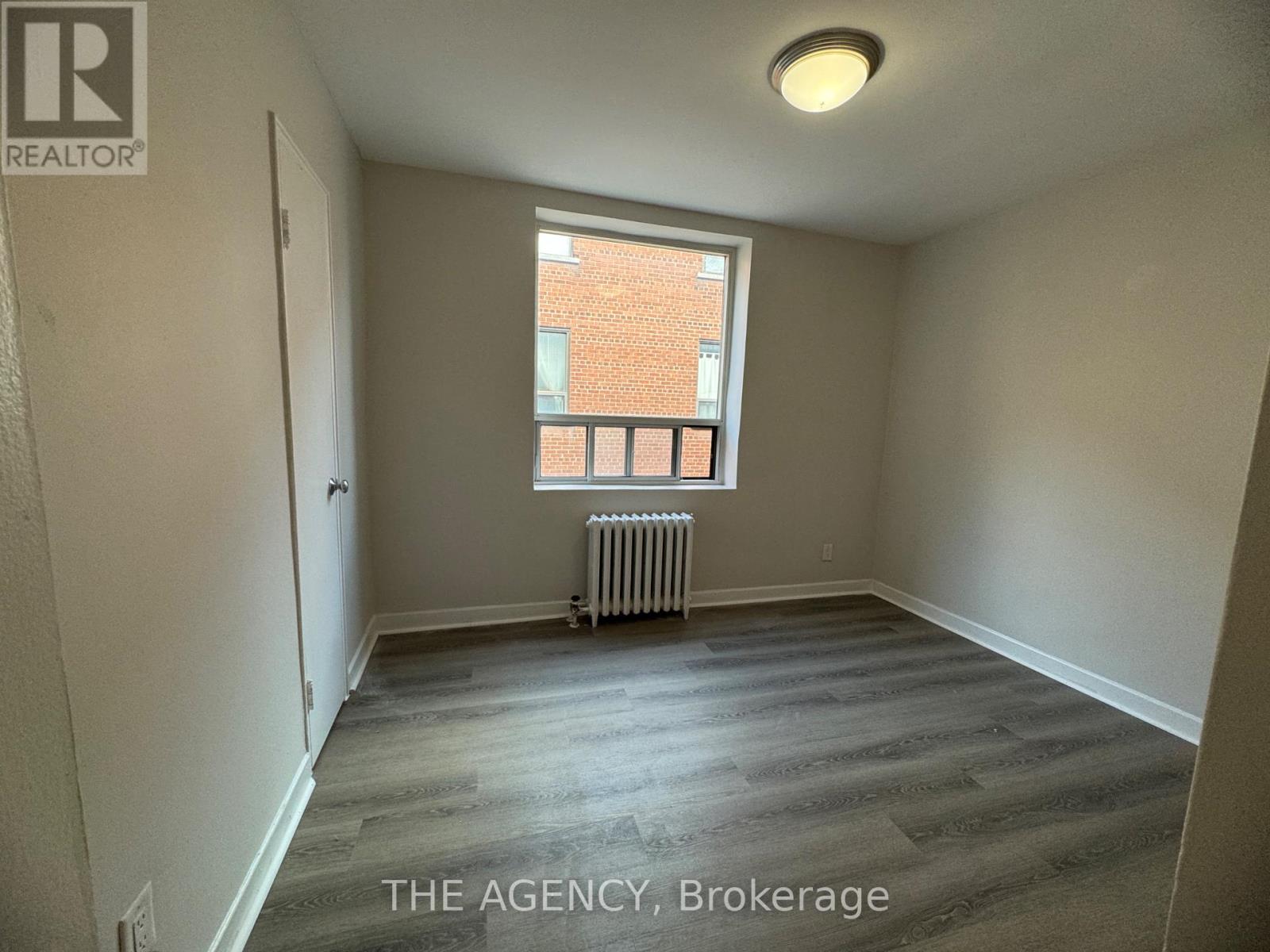 203 - 852 Broadview Avenue Property Photo 6