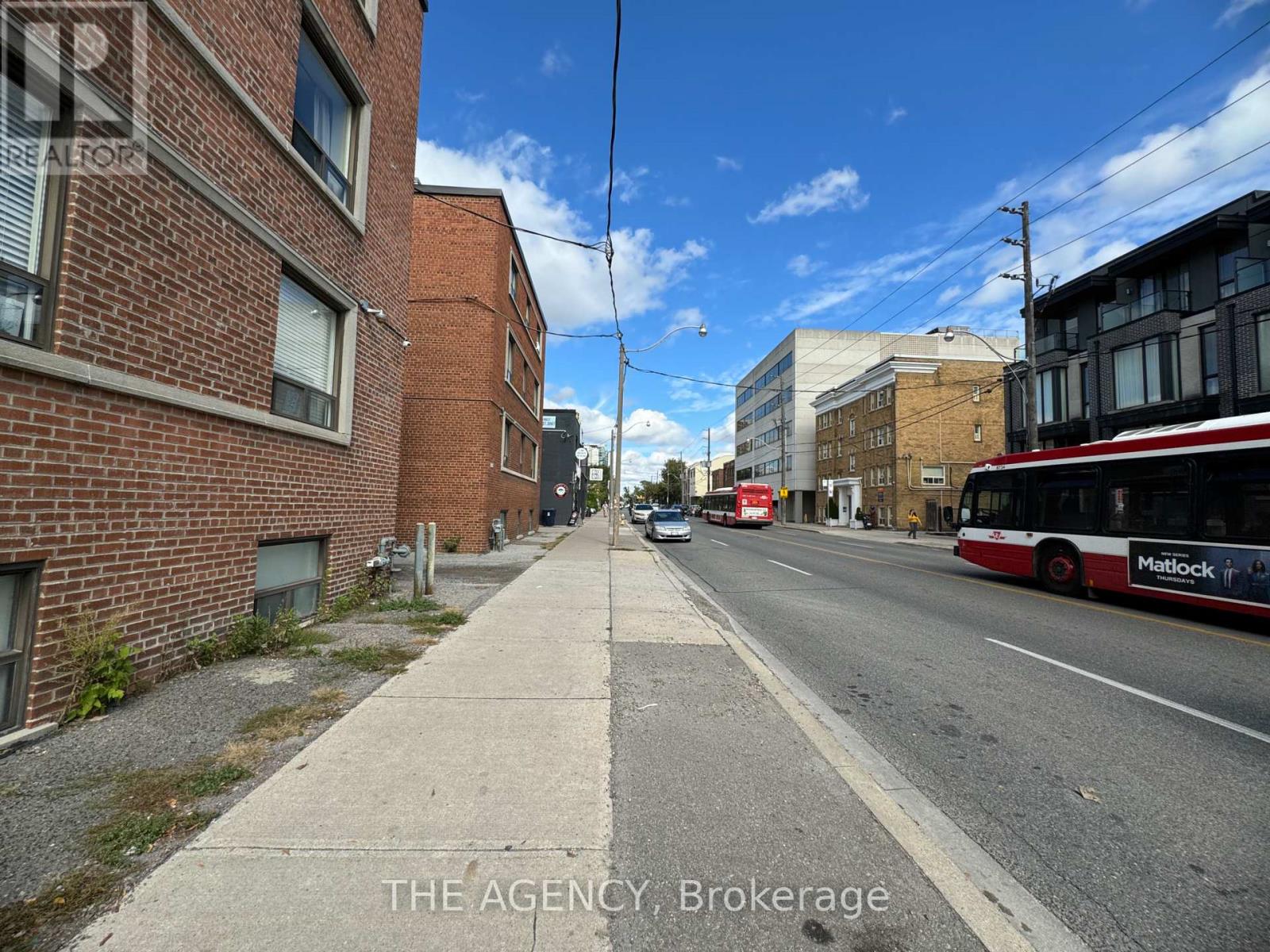 203 - 852 Broadview Avenue Property Photo 12