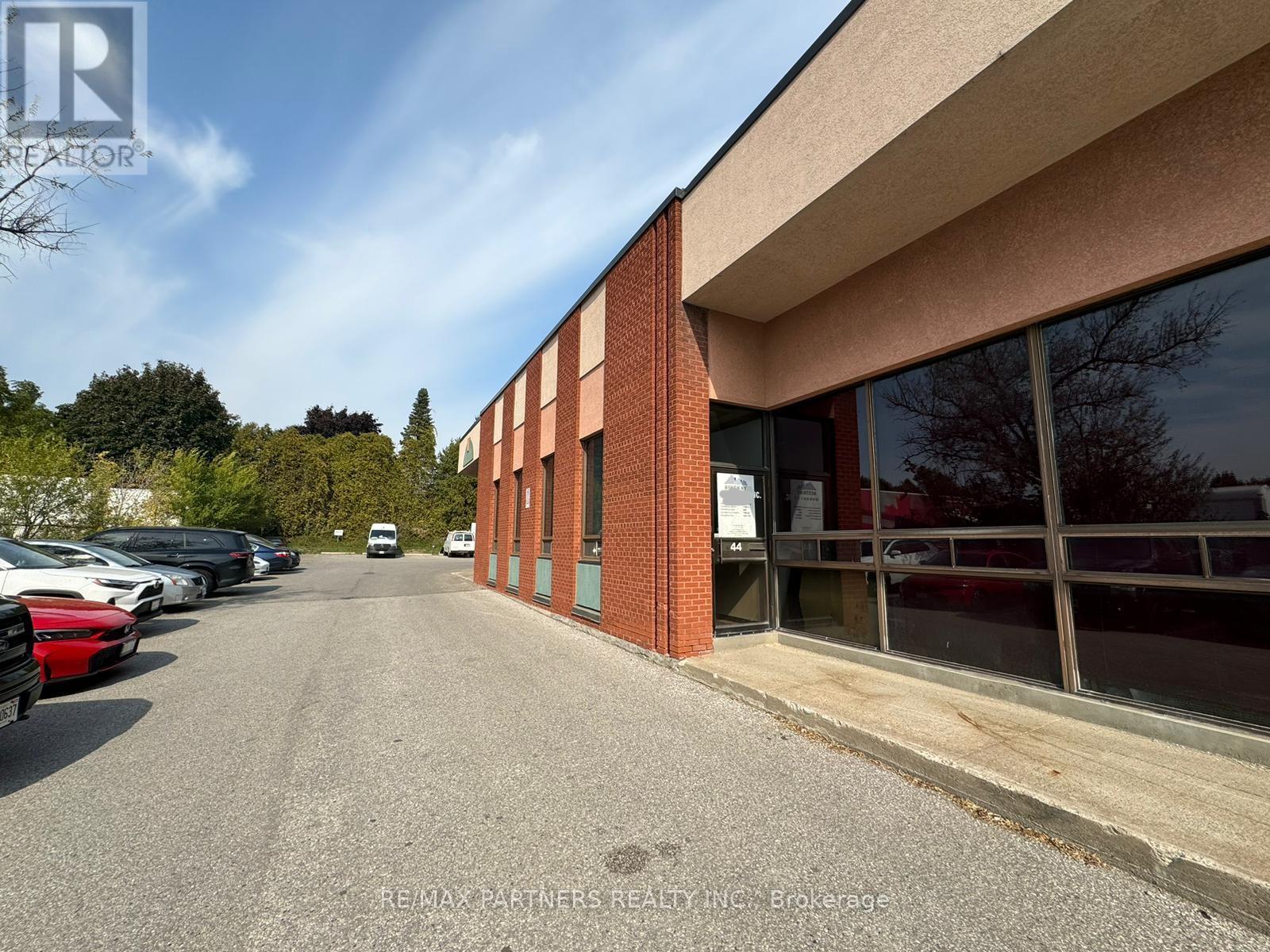 44 - 140 Milner Avenue Property Photo 1