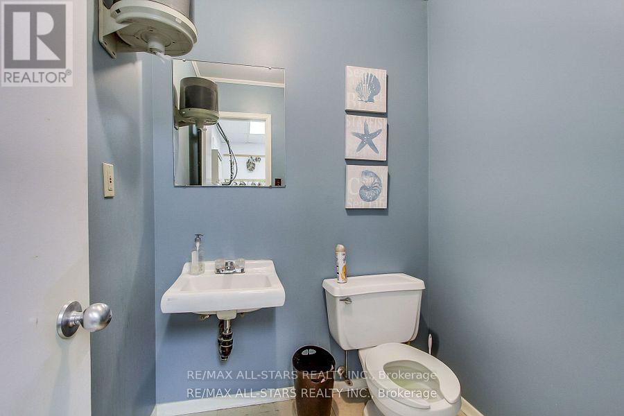 5 - 896 Brock Road Property Photo 8
