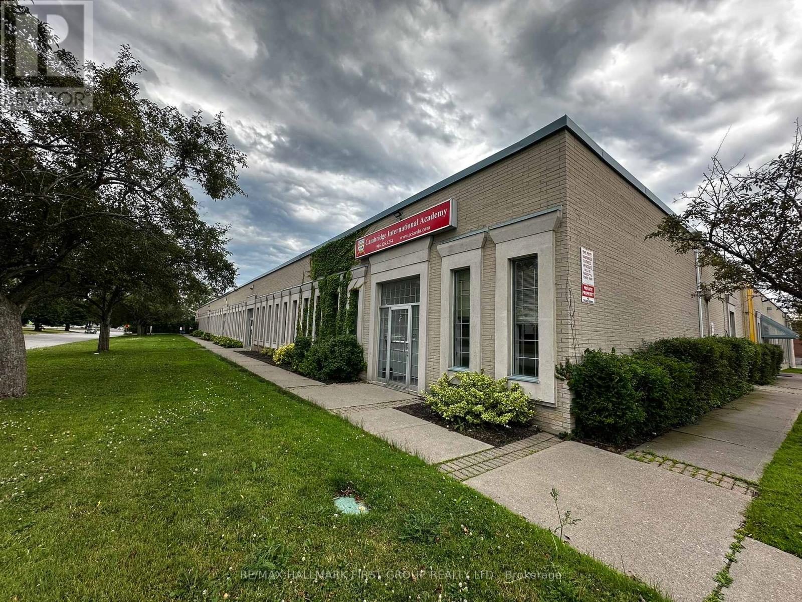 2 - 126 Commercial Avenue Property Photo 2