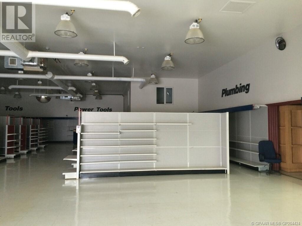 11305 95 Street Property Photo 11