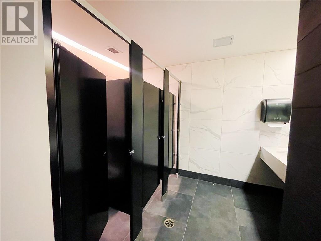 100 Cameron Street Property Photo 9