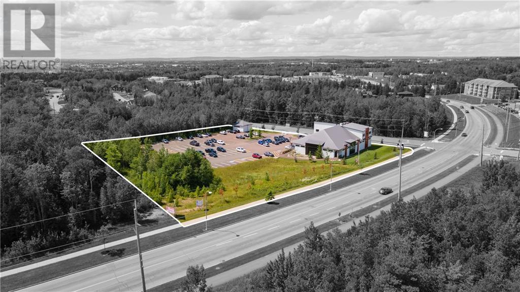 855 Dieppe Boulevard Property Photo 3