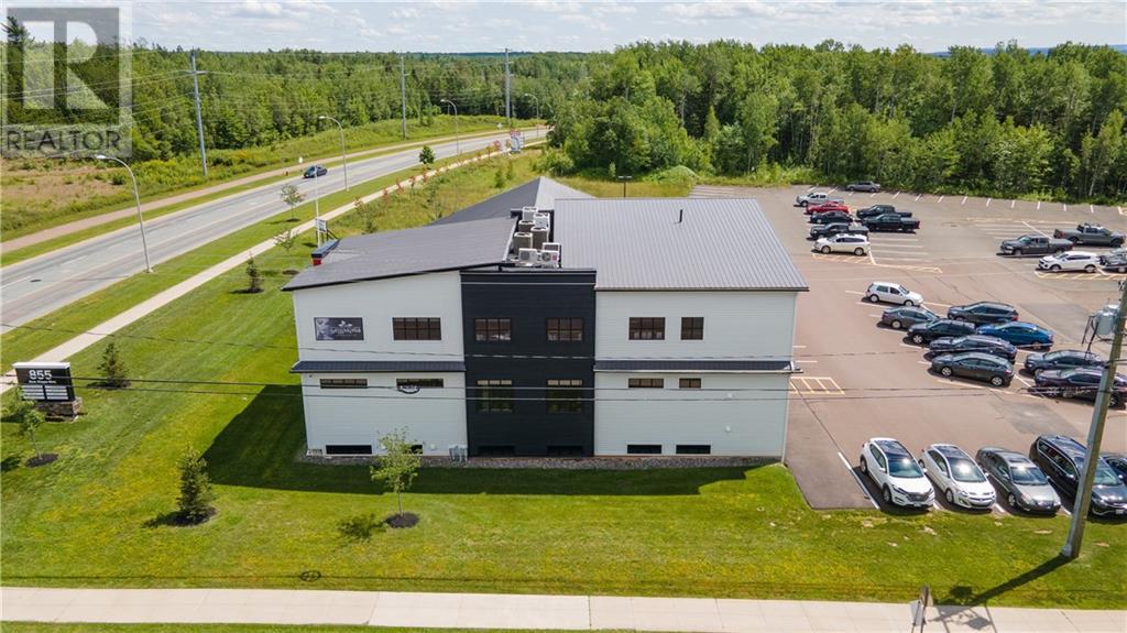 855 Dieppe Boulevard Property Photo 8