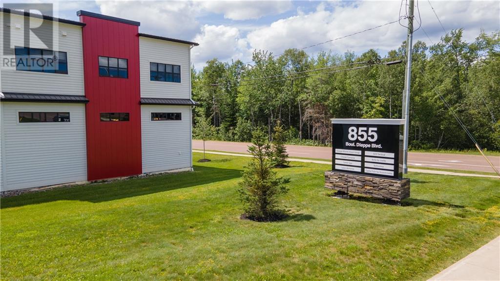 855 Dieppe Boulevard Property Photo 13