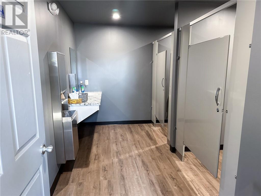 95 Bridge Street Property Photo 14