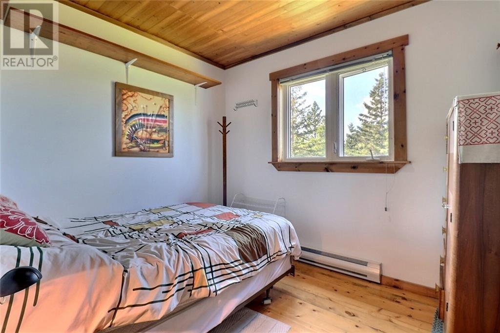 82 Sylvain Property Photo 11