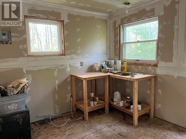 Camp Berry Road Property Photo 8