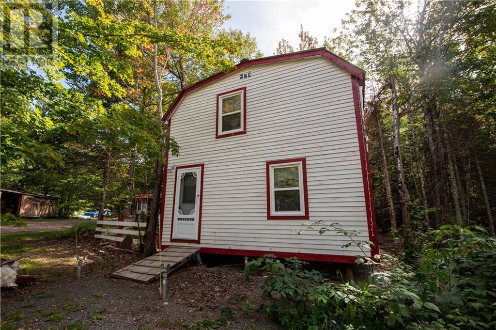 255 Niagara Road Property Photo 7