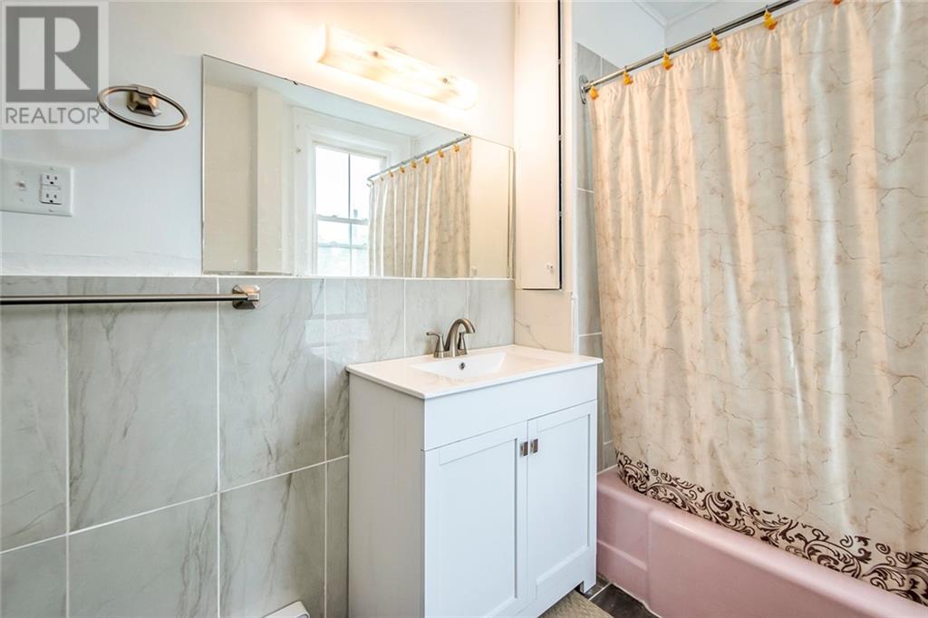 27 Broad Property Photo 11