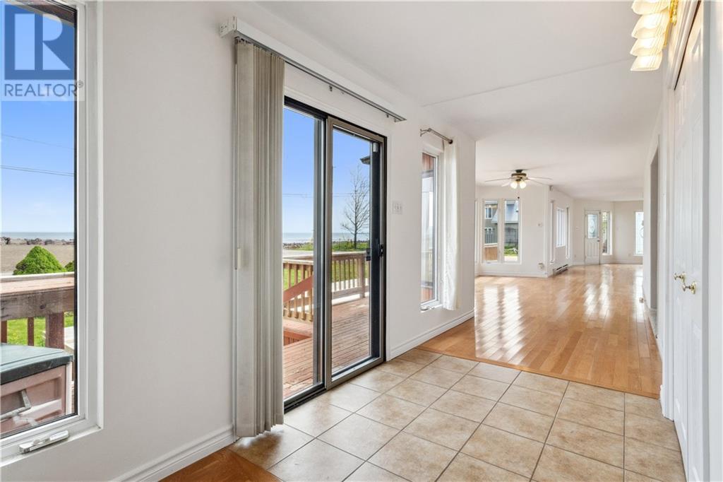 2 De La Plage Property Photo 18