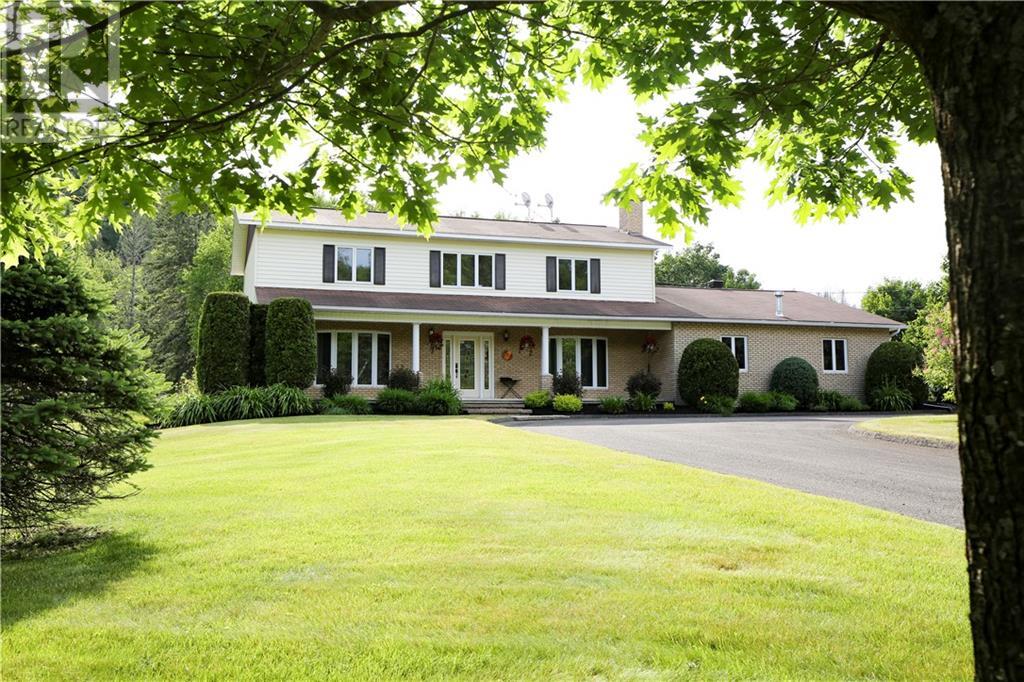 599 West River Road Property Photo 1