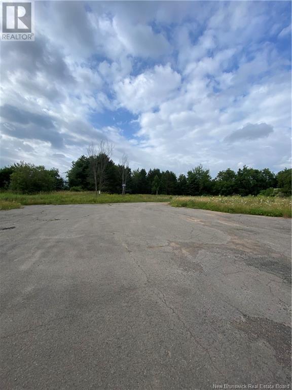 280 Salisbury Road Property Photo 4